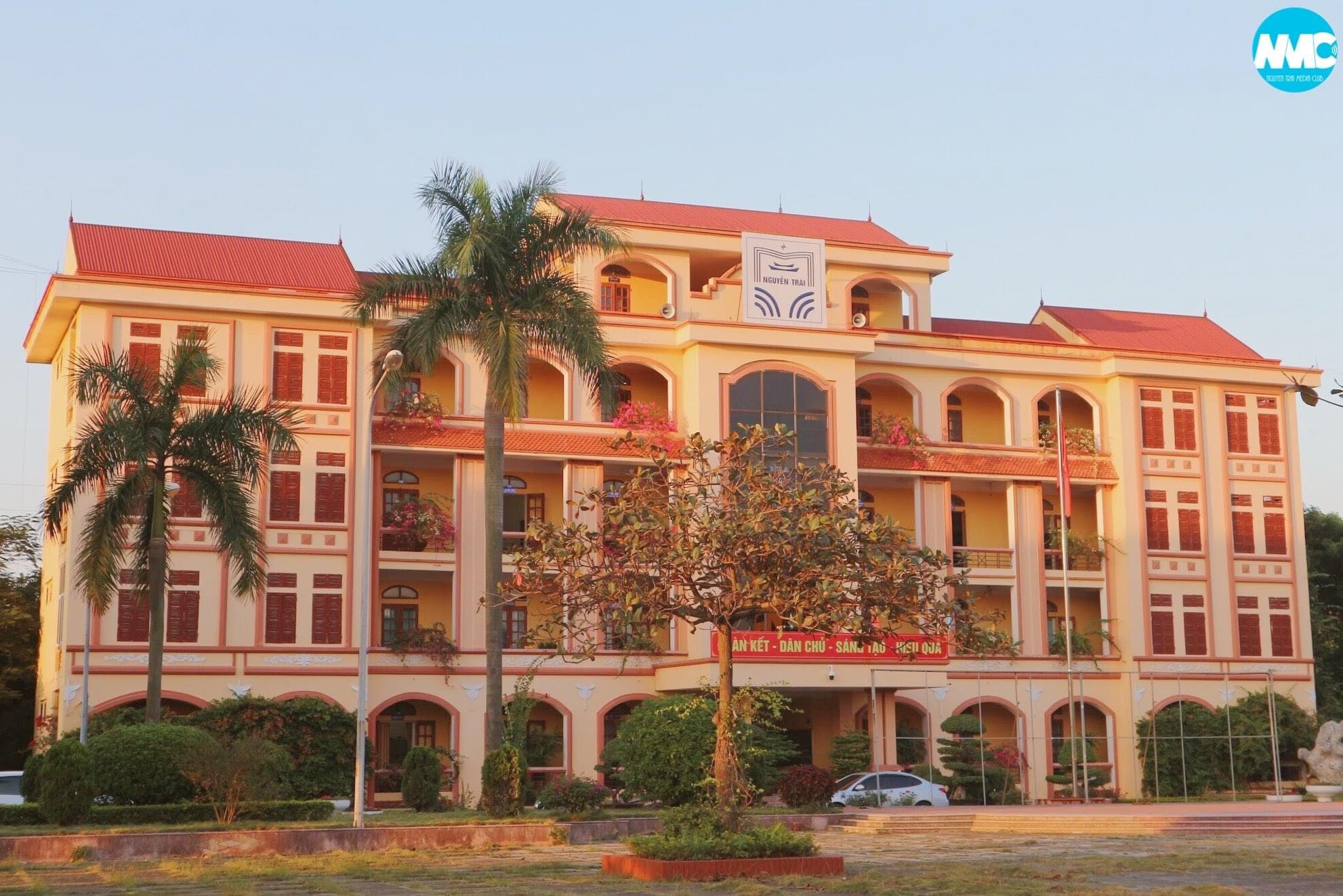 101 thí sinh trường chuyên Nguyễn Trãi tham dự kỳ thi chọn học sinh giỏi quốc gia từ ngày 4-5.3.2022